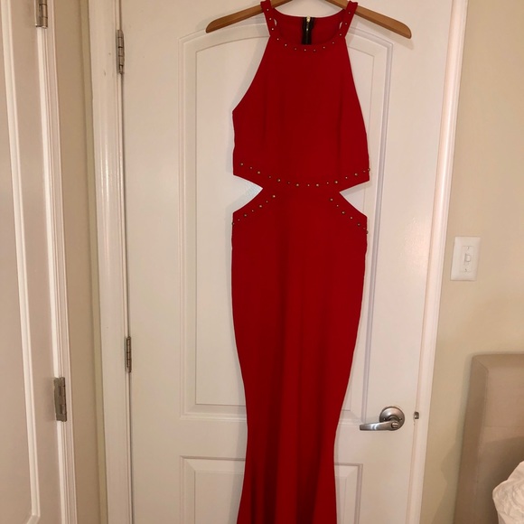 Red Dress - Picture 2 of 7